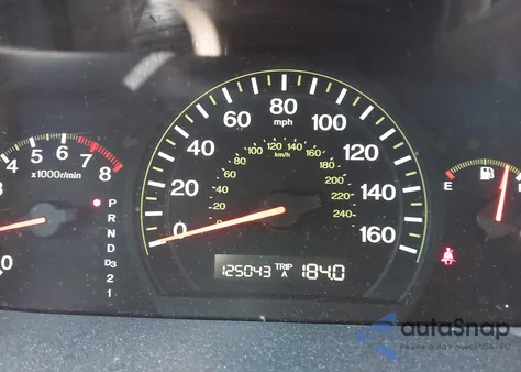 2005 Honda Accord 2.4 Dx z USA, uszkodzony, nr VIN 1HGCM56175A137227